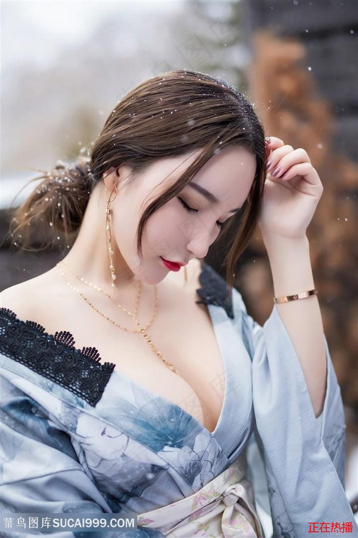 年轻的领居3在线观看 · 金瓶海之婬乱天在线观看 精彩合辑