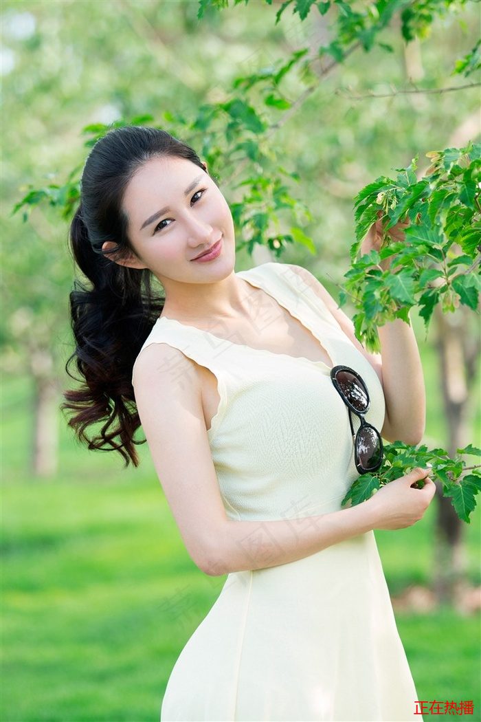 年轻的领居3在线观看